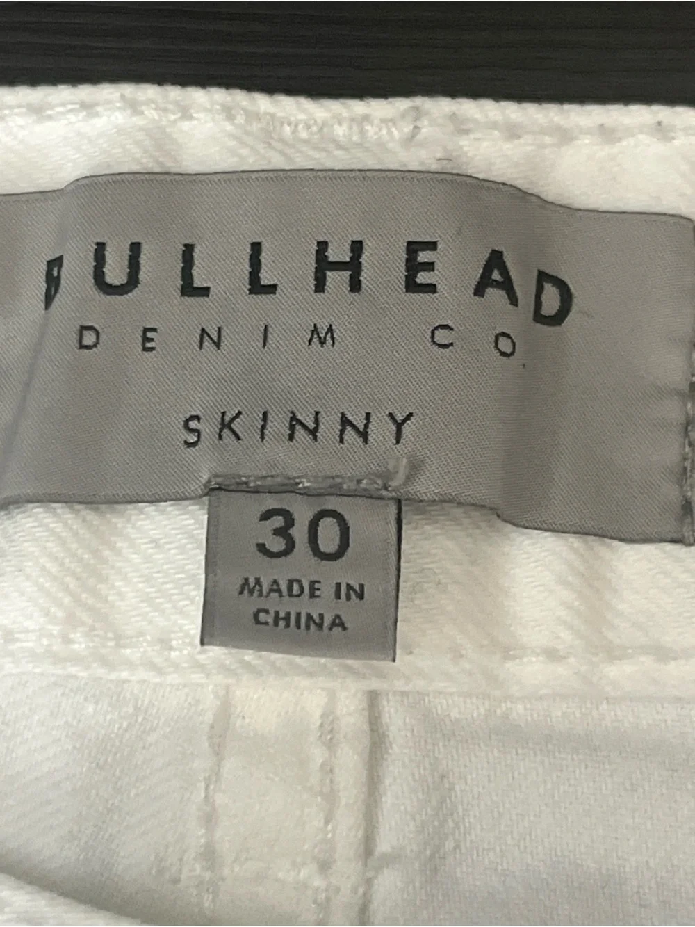 Bullhead Denim Co. Men's Distressed Skinny Shorts Size 30 White.See Pic For Flaw